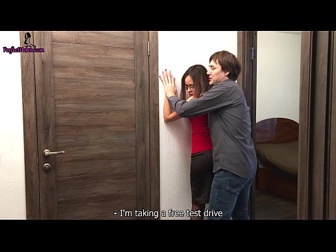 ❤️ Imobiliário Sensually Jerks Her Pussy e Fuck Enquanto Vende o Seu Apartamento - Krempai ❌ Sexo superior em pt.hentaiser.ru ❤